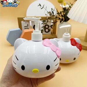 {NEW} Hello Kitty Soap Dispenser, Great for Shampoo & Detergent
